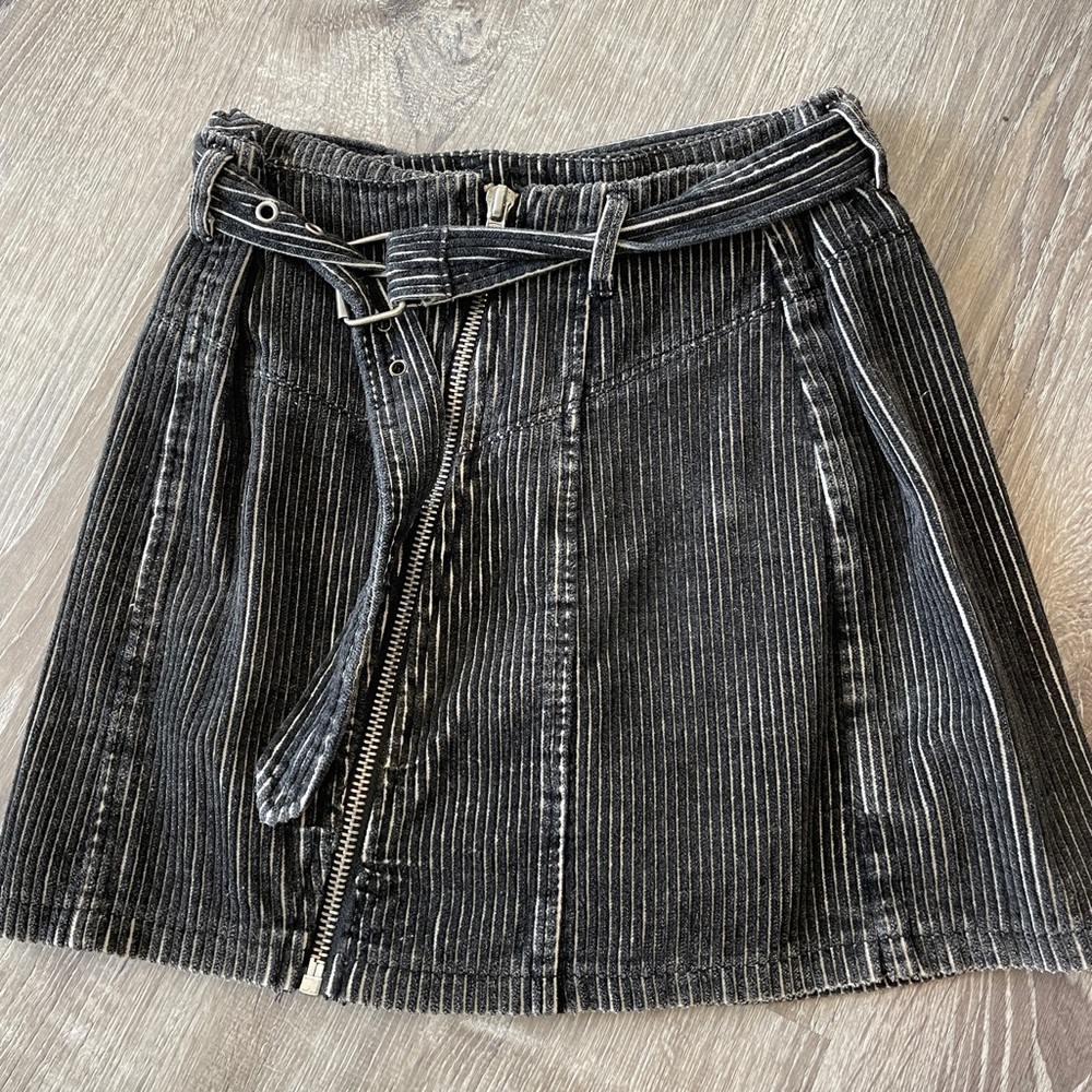 belted mini skirt